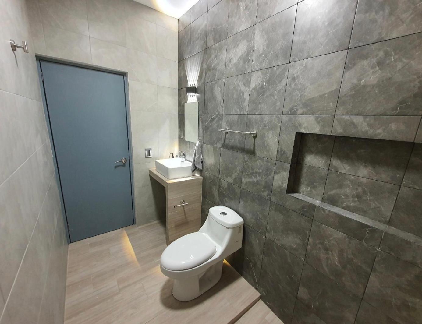 Departamento 11 Personas, Centrico A 3 Min De Paseo Durango Apartment Exterior foto